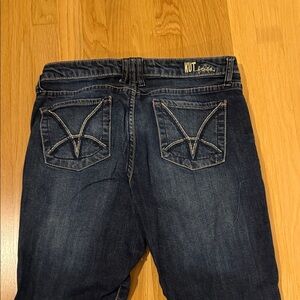 Kut from the Kloth Women's Dark Wash Bootcut Jeans with Embroidered Back Pockets